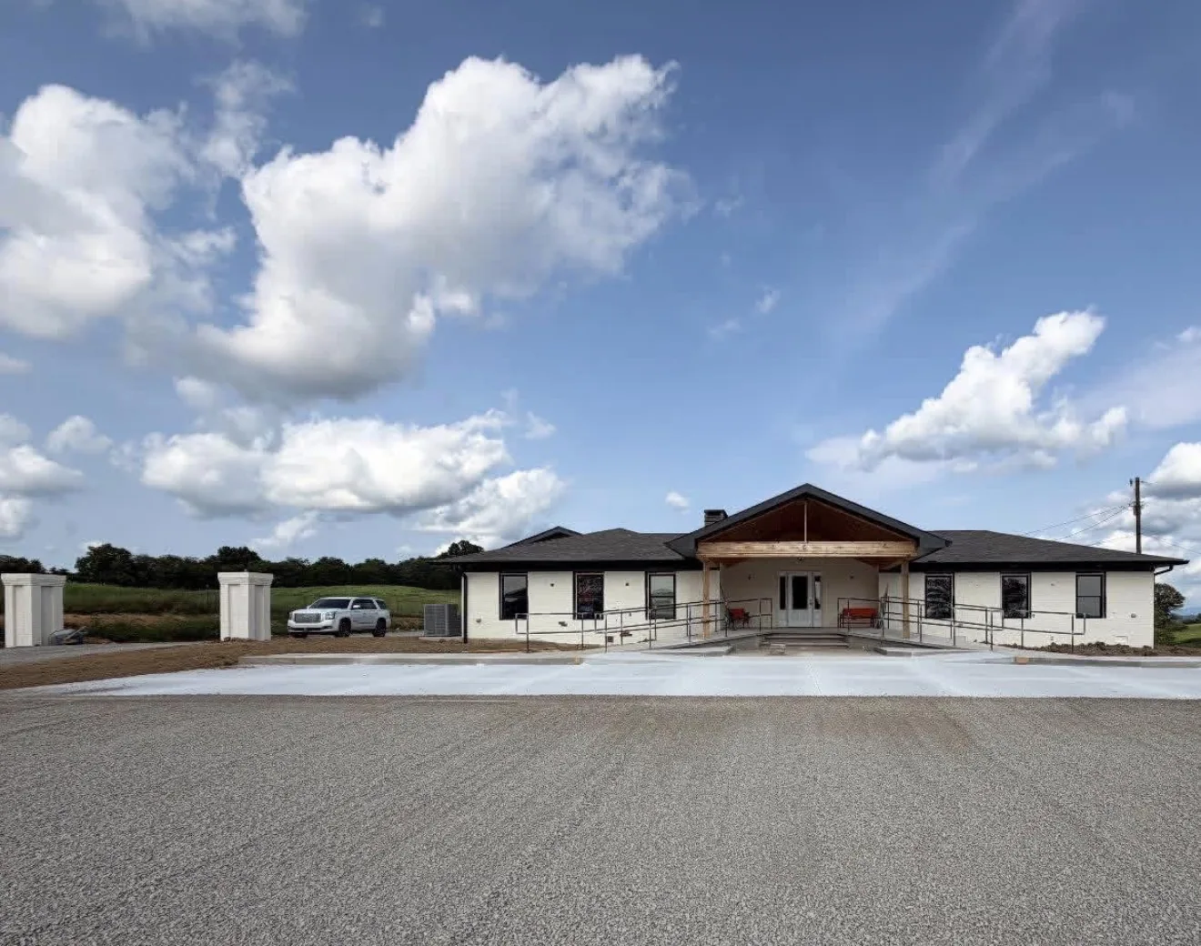The Tennessee Valley Veterinary Services clinic building